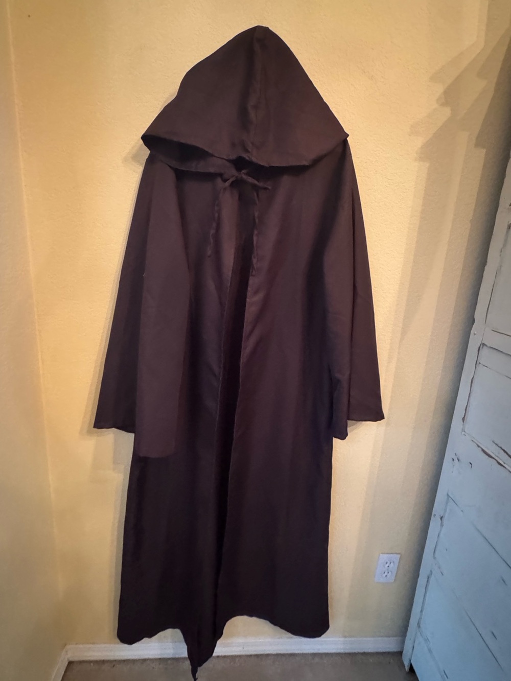 Brown Hooded Robe Adult Size XL